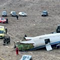 Tragedija u Kazahstanu: Srušio se putnički avion Azerbejdžan erlajnsa, najmanje 32 preživelih primljeno u bolnicu