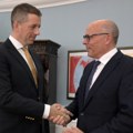 Đurić sa poslanikom nemačkog Bundestaga Peterom Bajerom o saradnji dve zemlje