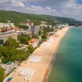 Kad su čuli koliko ovde koštaju hrana i smeštaj, Srbi su pohrlili ka ovom letovalištu: "Ovo nema nigde"