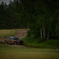 Ogromna tragedija potresla ceo komšiluk! Automobil izleteo sa staze i zaleteo se ka publici - jedna osoba poginula, raste broj…