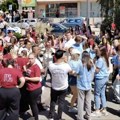 Poslednji srednjoškolski dan maturanata medicinske škole FOTO/VIDEO
