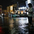 Najmanje šestoro poginulih u poplavama u Japanu: Više od 400.000 ljudi dobilo nalog za evakuaciju
