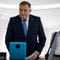 Prvi rezultati izbora u BiH: Vode stranke Izetbegovića, Dodika i Čovića