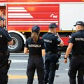 Buktinja u Barajevu, evakuisano 17 ljudi: Požar u magacinu sa hemijskim sredstvima, hitno se oglasio MUP