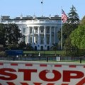 Bela kuća: Amerika neće napasti Iran pre međuizbora