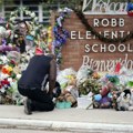 Grad u Teksasu isplaćuje po dva miliona dolara porodicama žrtava pucnjave u školi