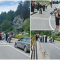 Stariji muškarac kod Priboja teško povređen Pokosio ga motociklista dok je prelazio magistralu (foto)