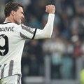 Dušan Vlahović strelac gola za Juventus u pobedi nad Empolijem