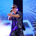 Ovo je rođeni brat relje Popovića: Živi potpuno drugačijim životom, a evo zašto reper nikad ne želi da priča o njemu…