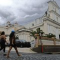 Uragan „Erin” ojačao dok se približava istočnoj obali SAD