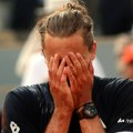 "Bili smo gubitnici, sad smo grend slem šampioni": Saša Zverev u suzama podigao Rolan Garos