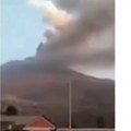 Proradio vulkan Ubinas: Proglašeno vanredno stanje u Peruu (video)