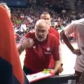 Teodosić vam se smeje u lice Laso poludeo protiv Zvezde, održao minut odmora o kojem se priča