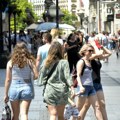 Još jedan letnji dan u oktobru, uključen žuti meteoalarm: Intenzivnije promene vremena stižu sutra