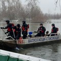 MUP uključen u akciju Drama na Krčedinskoj adi (foto)