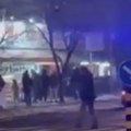 Gori poznati "fast food" Izbio požar na Novom Beogradu (VIDEO)