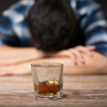 Znate li šta je hengsioznost: Stručnjaci savetuju kako da izbegnete stid nakon pijanstva
