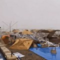 Totalna kataklizma u crnoj gori! Oluja demolirala plaže, automobili pod vodom, vetar čupa krovove i drveće (video)