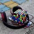 Dizer počinje da obeležava albume sa pesmama generisanim pomoću veštačke inteligencije