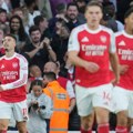 Martineli majstorijom "otkinuo" pobedu Sitiju, Arsenal preživeo na Emirejtsu!