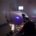 Doktori iz Kuvajta ušli u Ginisovu knjigu rekorda! Sa 12.000 kilometara udaljenosti pomoću robota operisali pacijenta koji je…