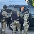 MUP: uhapšeno petoro zbog krijumčarenja migranata, među njima i dva policajca