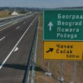 Opasnost na auto-putu "Miloš Veliki"! Prst pred okom se ne vidi kod tunela Laz: "Putevi Srbije" izdali hitno upozorenje…