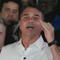 Аргентинске власти саопштиле да је Флавио Болсонаро отпутовао у Еквадор, амерички медији претходно навели да је отишао у САД