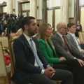 „Nemoj da si tako drska i bezobrazna“: Vučić „prekorio“ i pohvalio Brnabić, pa rekao da razume zašto se od njega…