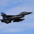 Лавров: Испорука Ф-16 Кијеву сигнал да је НАТО спреман на све