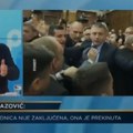 Lazović pravi plan da okrivi građane za nasilje Poziva na haos i poručuje: Nikom ne garantujemo bezbednost (video)