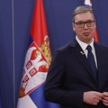 Uživo ovakvo stanje u društvu nikome ne odgovara i nikome ništa ne donosi Vučić, Vučević i Brnabić se obraćaju iz…