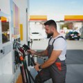 Nove cene goriva: Benzin i evrodizel skuplji za dinar