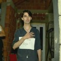 „Nadam se da ću uskoro biti na slobodi. Pumpaj!“ - pritvoreni student se obratio Kragujevčanima