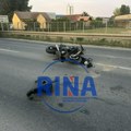 Teško povređen vozač motora na obilaznici oko Čačka: Sudario se sa automobilom, vozilom Hitne pomoći prevezen i bolnicu (FOTO)…