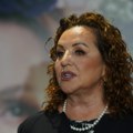 Ana Bekuta za rođendan publici poklonila novi hit, koncert u Sava Centru okupio brojne poznate