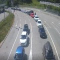Mediji: Pojačane kontrole putnika pri ulasku iz Crne Gore u Srbiju, bez zvaničnog objašnjenja