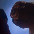 Podvig koji se pamti: Nada i Kosta Carina su za samo 24 časa preveli ceo film "E.T." za FEST