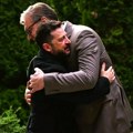 Vučić: Nastavljamo principijelnu politiku prema Ukrajini; Zelenski: Hvala na podršci ukrajinskom narodu i nezavisnosti