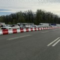 Teretna vozila čekaju po četiri sata na izlazu iz Srbije na Kelebiji i Šidu