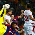 Barselona je košmar Serhia Ramosa: Španac postigao autogol za poraz Sevilje na Monžuiku