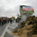 Kijev traži kazne zbog uništenja 160 tona ukrajinskog žita na poljskoj železničkoj stanici