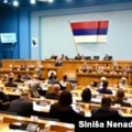 Skupština RS usvojila izvještaj kojim se negira genocid u Srebrenici i Izborni zakon