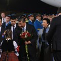 Kineski mediji bruje o poseti Sija Beogradu; "Srpska deca su uručila cveće, a srpski narod je pevao"