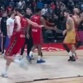 Mirotić totalno pobesneo: Evropa bruji o potezu košarkaša Armanija (video)