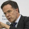 „SAD predugo nosile ogroman deo tereta, danas to menjamo“: Mark Rute na samitu NATO