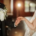 "Torta se bukvalno raspala pre sečenja" Organizatorka venčanja otkrila najčešće greške koje vašu svadbu pretvaraju u noćnu moru…