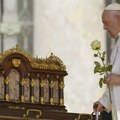 Vatikan: Još jedna mirna noć za papu