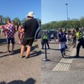 Hrvatski navijači napali Ivanu Knol, pa se tukli sa policijom na parkingu: Haos pred meč kockastih u ln