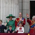 Kralj Čarls paradom proslavio svoj prvi zvanični rođendan kao suveren